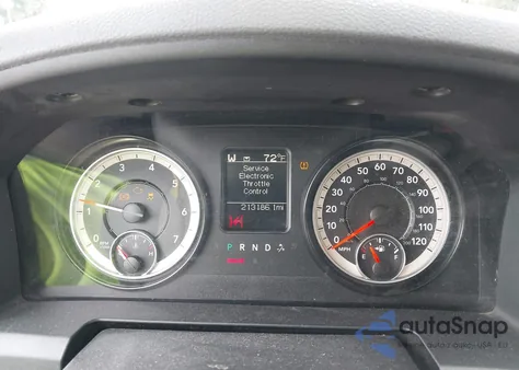 2016 Ram 1500 Big Horn z USA, uszkodzony, nr VIN 1C6RR6GT6GS189260